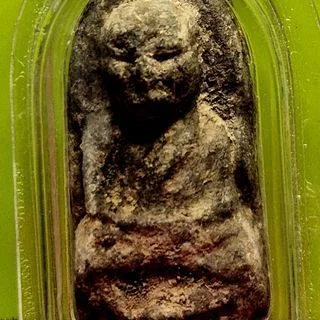 Luang Phor Tuad Phra Pidta — photo from a sourced market listing