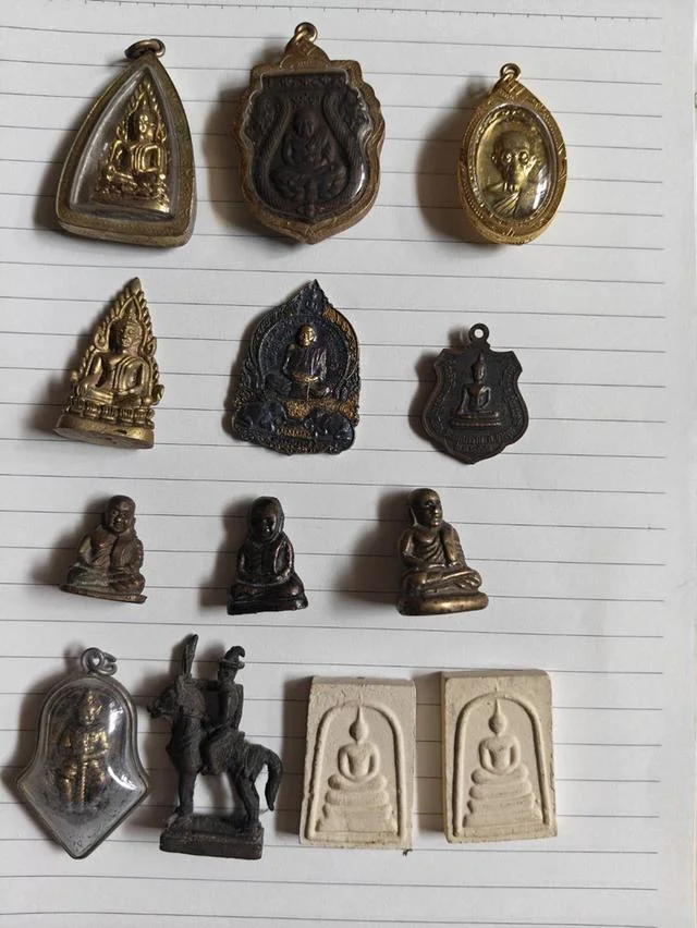 วัดหนองช้างคืน — General Collection — photo from a sourced market listing