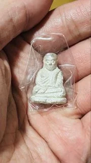 Luang Phor Ngern General — photo from a sourced market listing