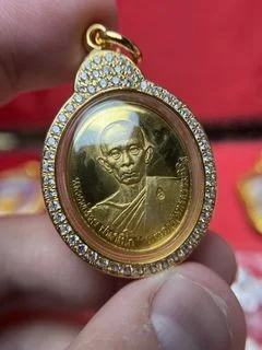 Luang Phor Ruay Rian — photo from a sourced market listing